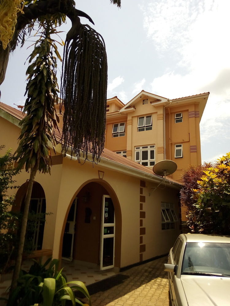 J Residence Motel Entebbe Eksteriør billede